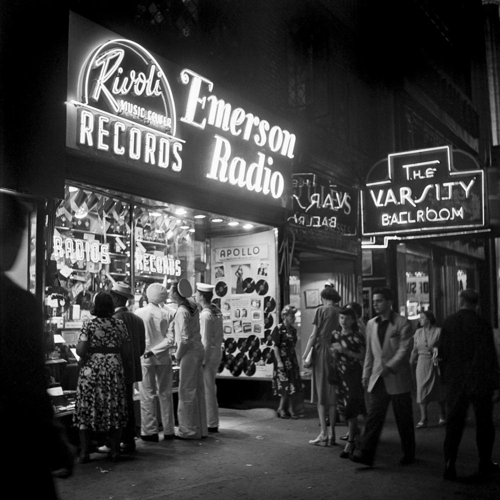 Wall Art Viewer Frames Render