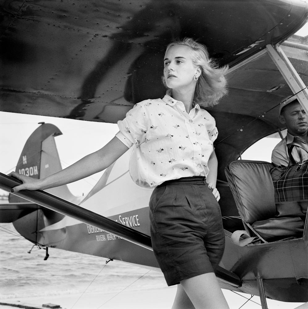 Wall Art Viewer Frames Render