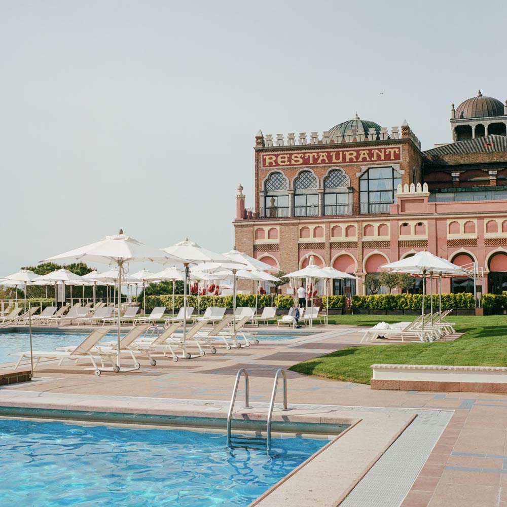 Wall Art Viewer Frames Render