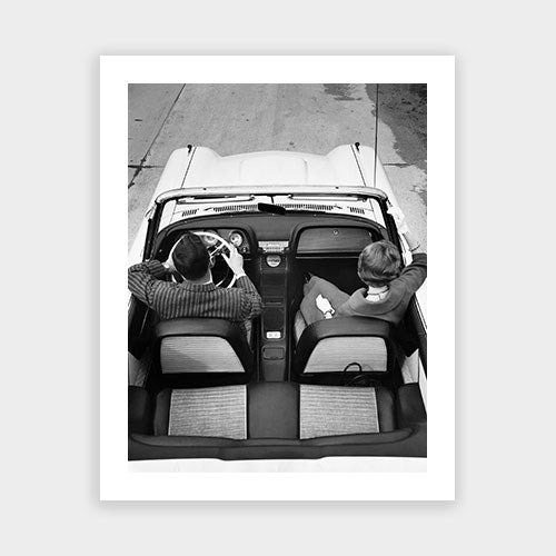 Monochrome Vintage Car 02