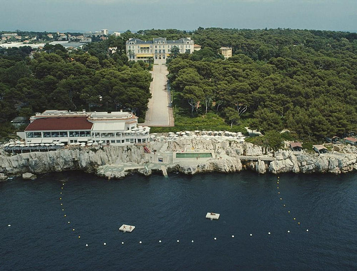 Hotel Du Cap-Eden-Roc-Slim Aarons-Fine art print from FINEPRINT co