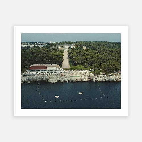 Hotel Du Cap-Eden-Roc-Slim Aarons-Fine art print from FINEPRINT co