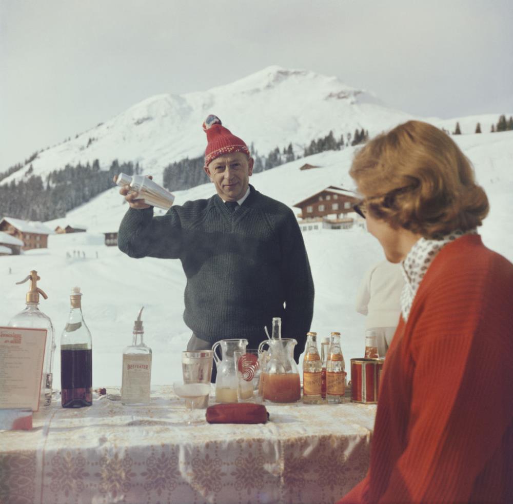 Lech Ice Bar by Slim Aarons - FINEPRINT co