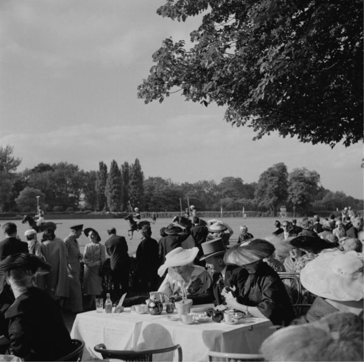 French Polo Crowd by Slim Aarons - FINEPRINT co