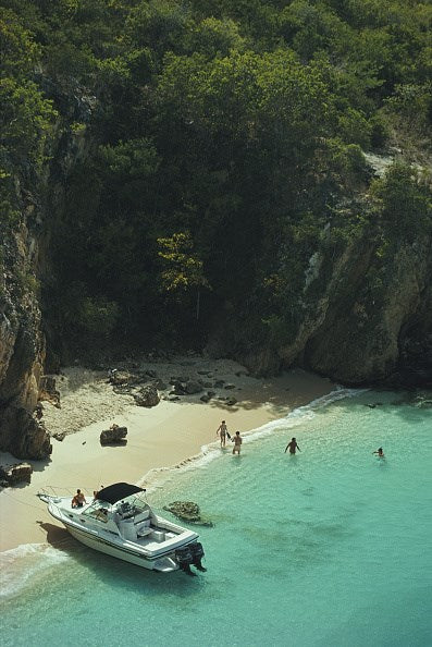 Wall Art Viewer Frames Render