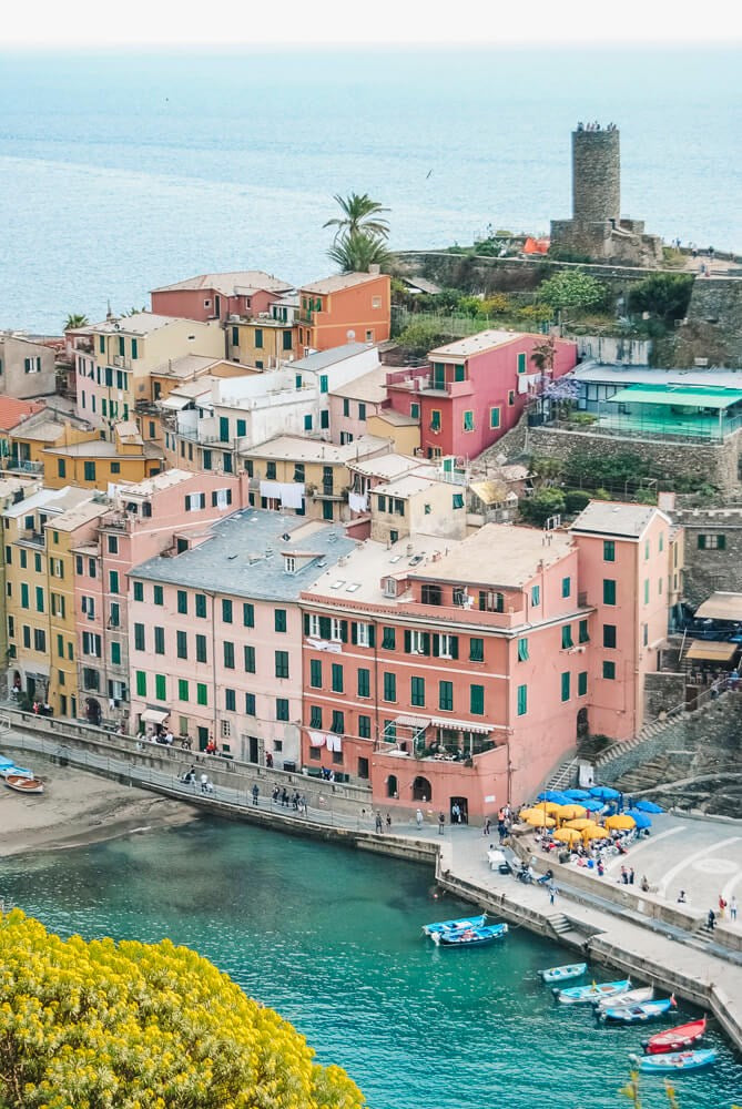 Wall Art Viewer Frames Render