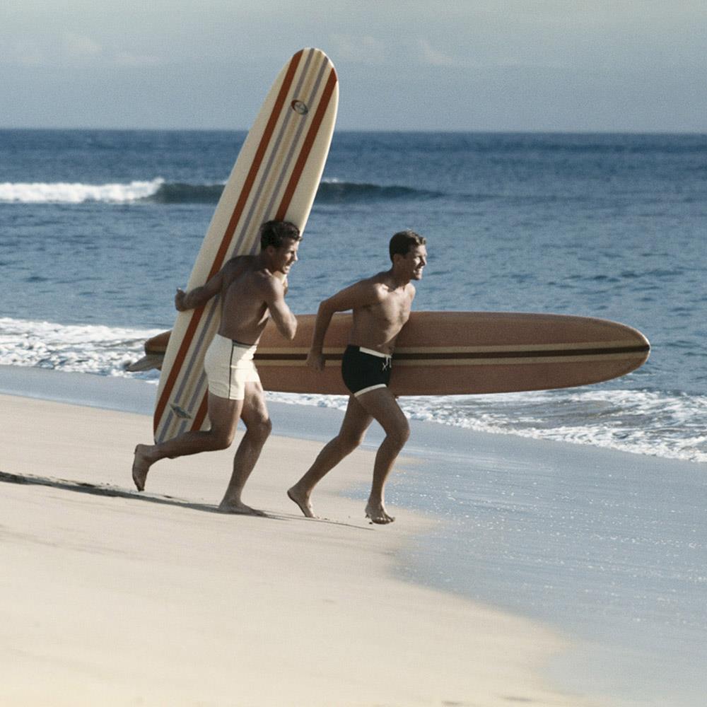 Young men running on beach with surfboard-Open Edition Prints-Fine art print from FINEPRINT co